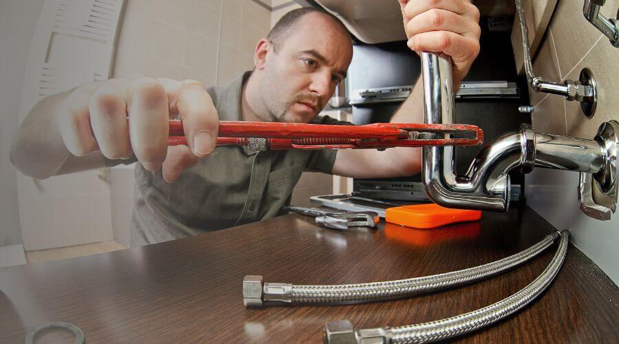 Expert burst pipe repair services in New Ringgold, PA